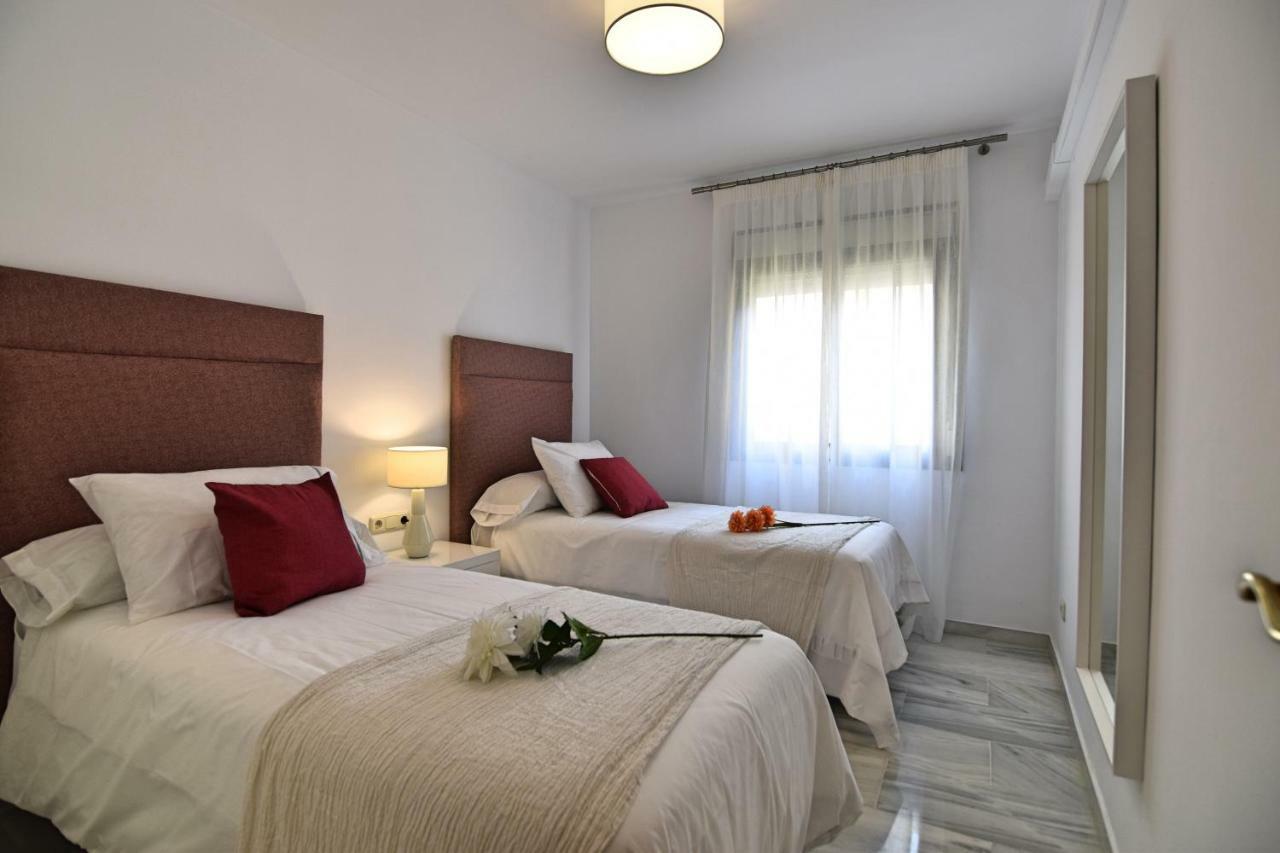 Apartamento Puerto Malagueta Málaga Exterior foto